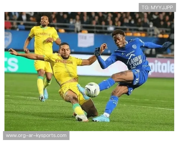 南特前锋突破射门，奉献绝杀一幕，南特主场