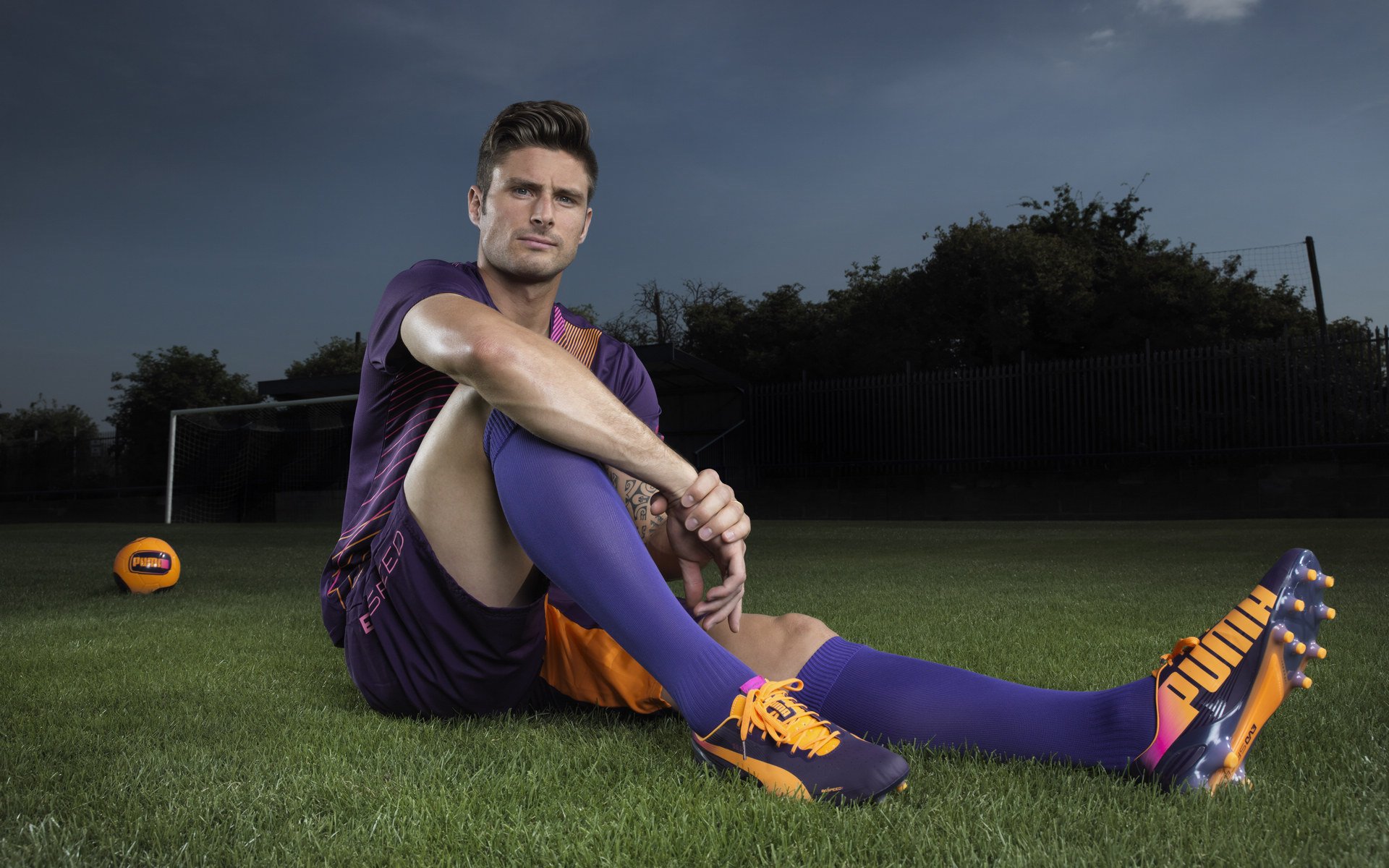 英超激烈冲刺：每一瞬都令人屏息！，英超有多激烈