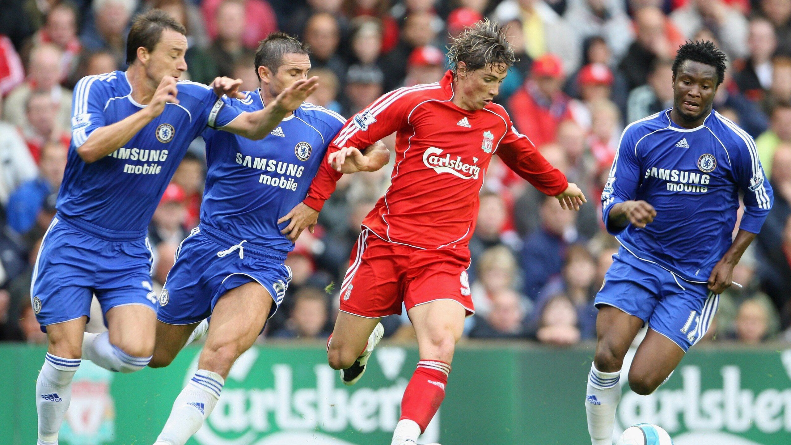 足球直播技术引入实时人工字幕系统，足球文字直播软件