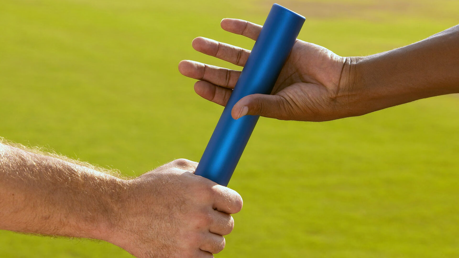 达米恩·麦肯齐：全黑队的进攻先锋，速度与技巧并存